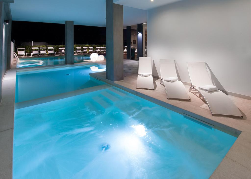 Hotel Niagara Cattolica Exterior photo